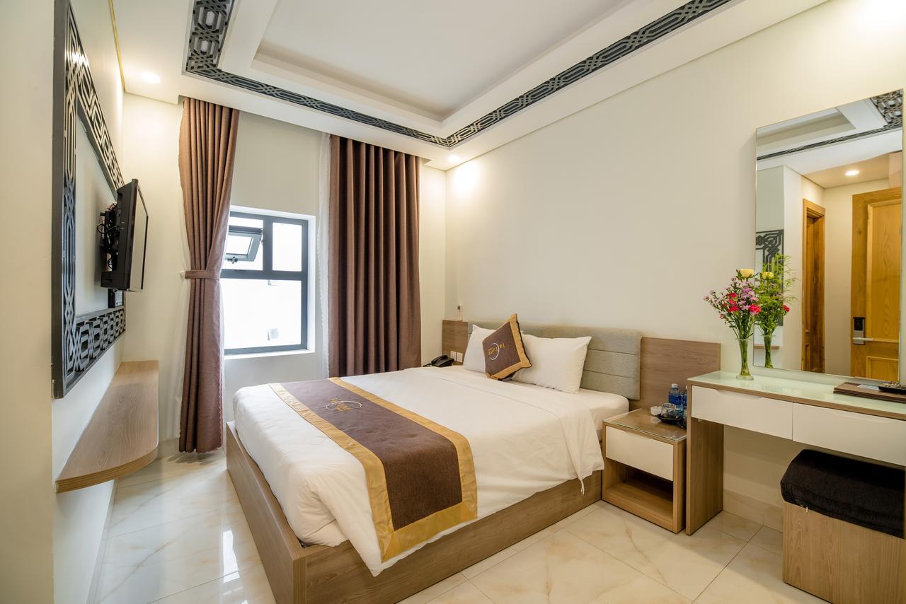 Hong Phuc Hotel 4 Da Nang Exterior photo